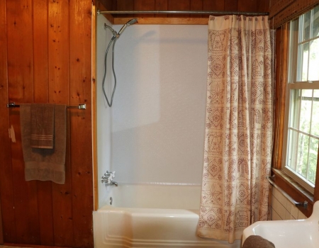 Bear Cub Cabin_10